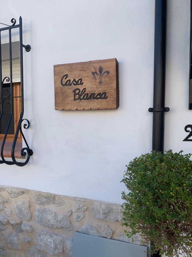 Casa Blanca Bed and Breakfast Castell De Castells Eksteriør billede
