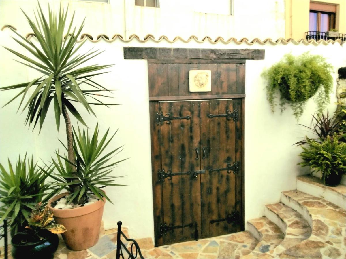 Casa Blanca Bed and Breakfast Castell De Castells Eksteriør billede