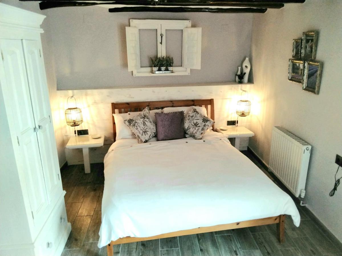 Casa Blanca Bed and Breakfast Castell De Castells Eksteriør billede
