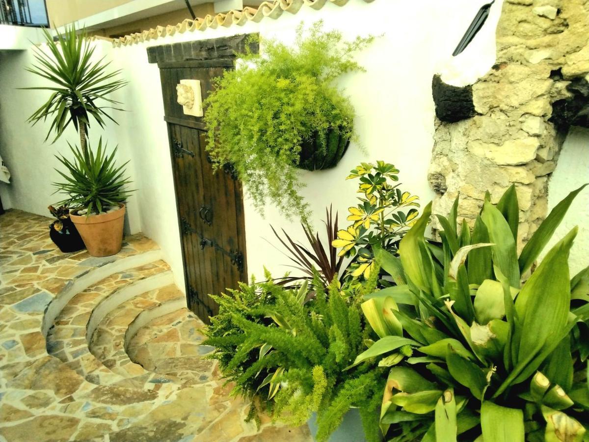 Casa Blanca Bed and Breakfast Castell De Castells Eksteriør billede